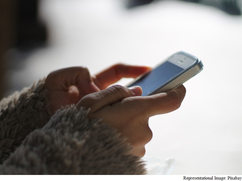 Now Pay for Books by Chapter on Your Smartphone