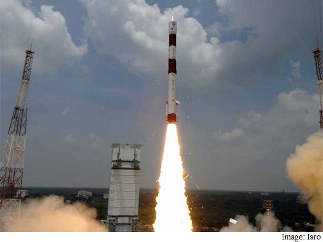 Isro's GSLV-Mark III Lifts Off With Unmanned Crew Module Isro's GSLV-Mark III Lifts Off With Unmanned Crew Module