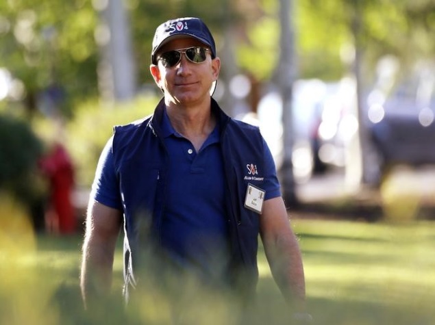 Internet Moguls Musk, Bezos Shake Up US Space Race