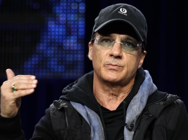 Apple Hopes Beats Co-Founder's "Ear" Can Help Amid "Dying" Music Industry