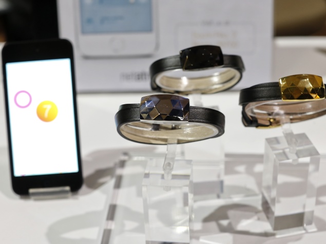 Wearable devices need to balance fashion and function