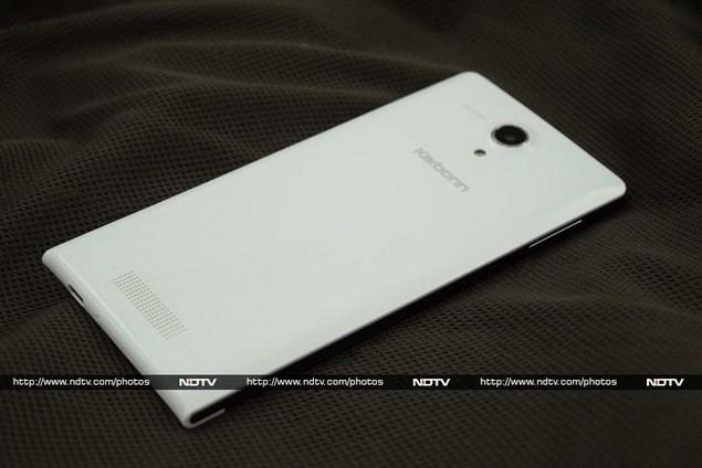 karbonn_titanium_octane_plus_rear_ndtv.jpg