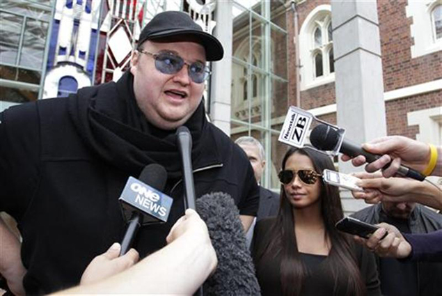 Megaupload founder accuses NZ police of beating him