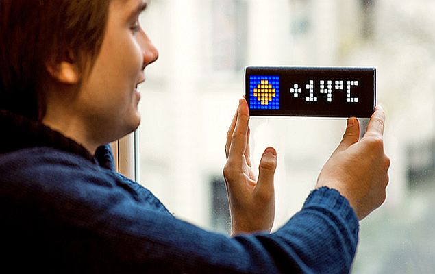 LaMetric: A Smart Clock for Your Desk