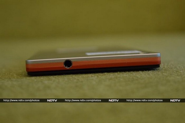 lenovo_vibe_x2_top_ndtv.jpg