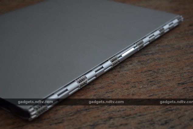 lenovo_yoga_3_pro_hinge2_ndtv.jpg