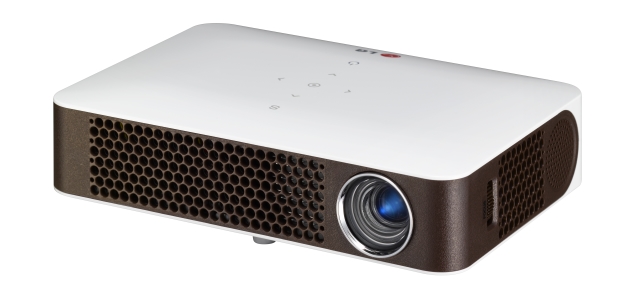 lg_pw700_bluetooth_minibeam_projector_press.jpg