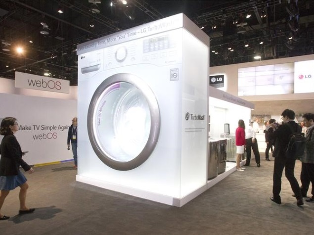 LG Electronics Executive Indicted Over Damaged Samsung Washers
