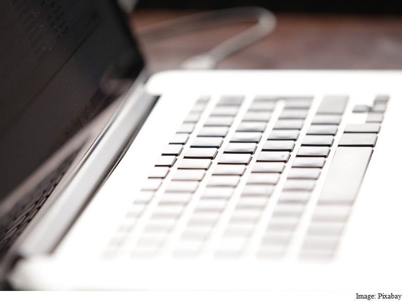 China Overtakes US in E-Commerce Sales: Report