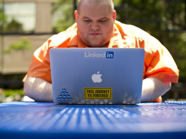 Profile Photo Key to Making a Good First Impression: LinkedIn Study