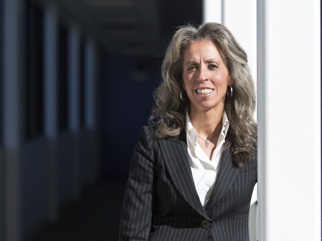 Creating an Old-Girls Network in Silicon Valley