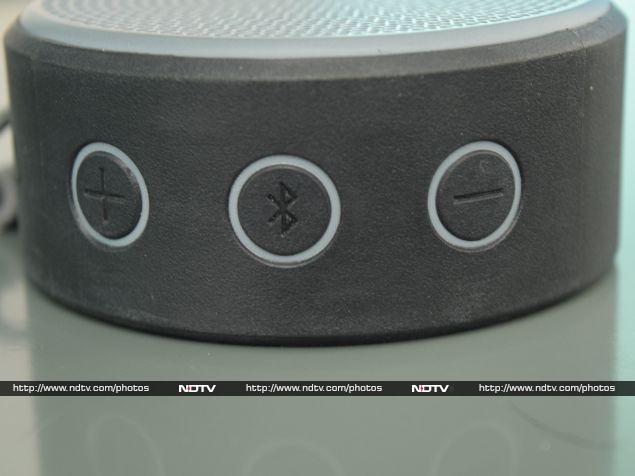 logitech_x100_buttons_ndtv.jpg