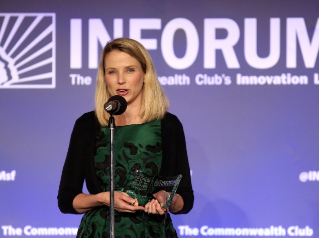 Yahoo CEO Poised to Make Fateful Decision on Alibaba Stake
