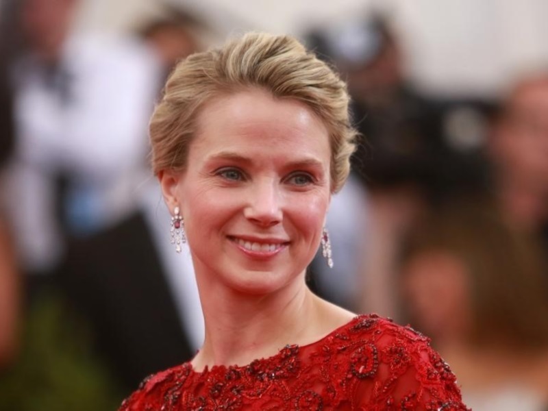 Yahoo CEO Marissa Mayer Says Expecting Twin Girls