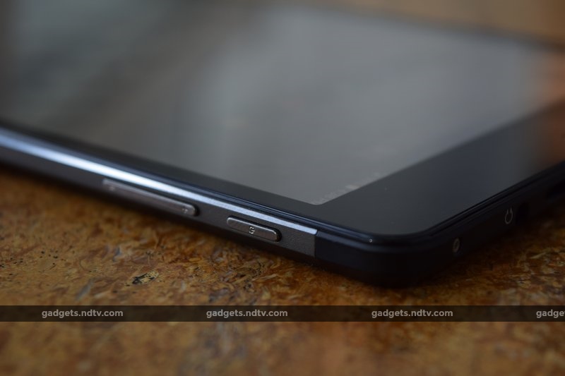 micromax_canvas_tab_p690_buttons_ndtv.jpg