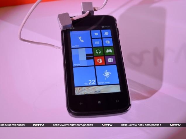 micromax_canvas_win_w092_front_ndtv.jpg