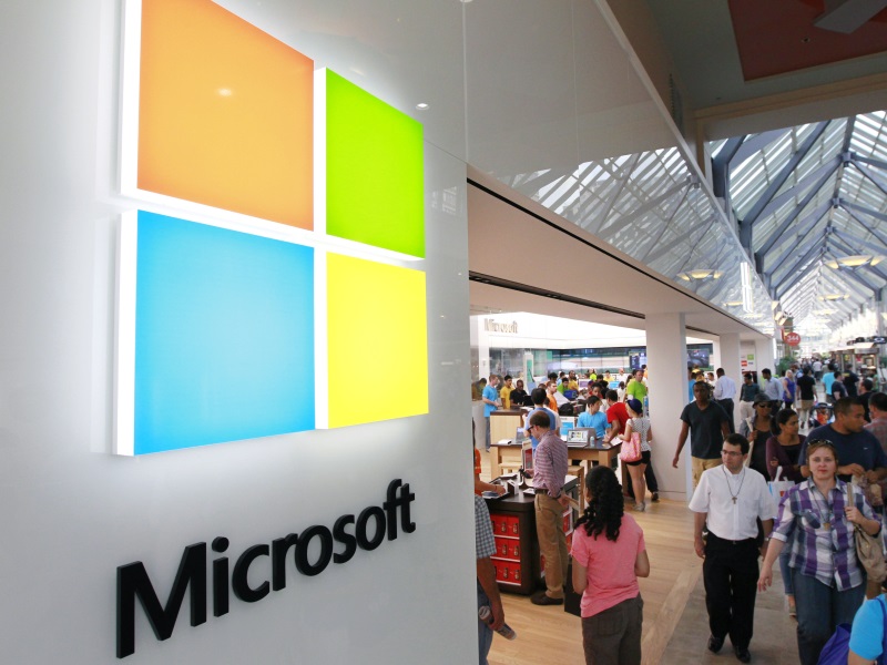 Microsoft Apologies for Hiring Dancers Dressed as Skimpily-Clad Schoolgirls