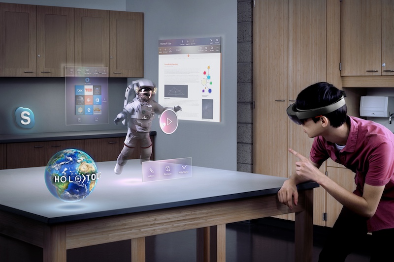 microsoft_hololens_official_a12.jpg