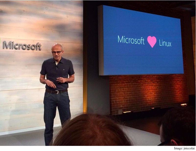 Microsoft Develops a Linux-Based Operating System - Azure Cloud Switch