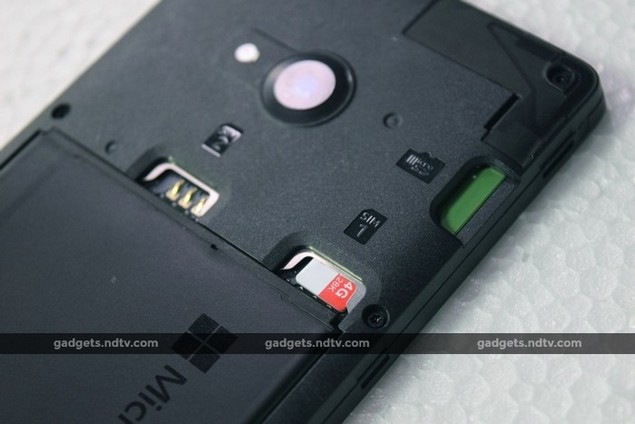 microsoft_lumia_540dualsim_slots_ndtv.jpg