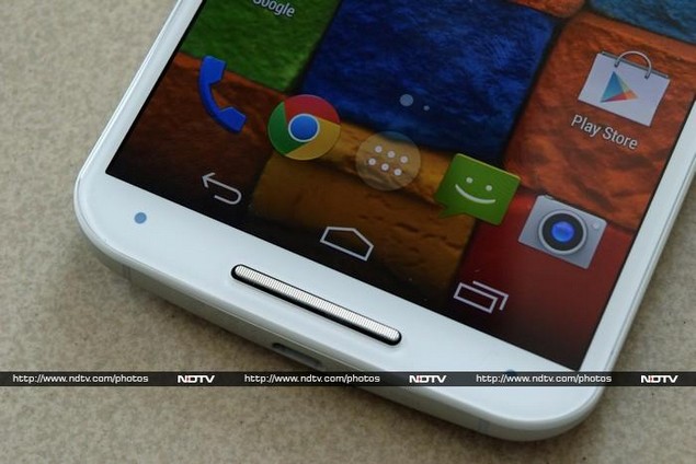 motorola_moto_x_(gen2)_lowerfront2_ndtv.jpg