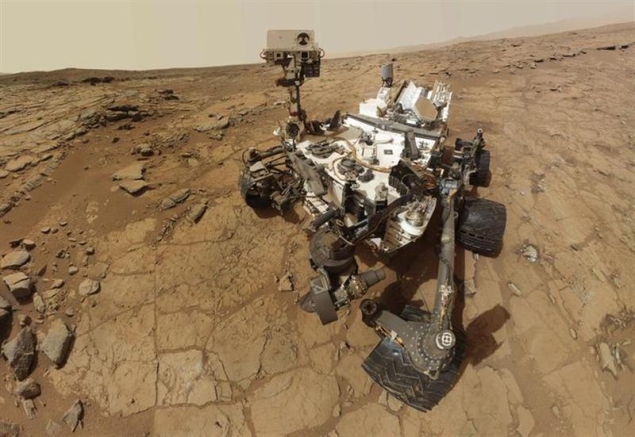 NASA Mars rover ready to eat, analyze rock powder