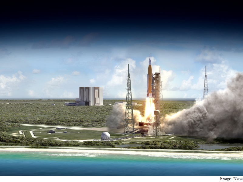 Nasa's SLS Rocket to Launch 13 CubeSats Alongside Orion in 2018