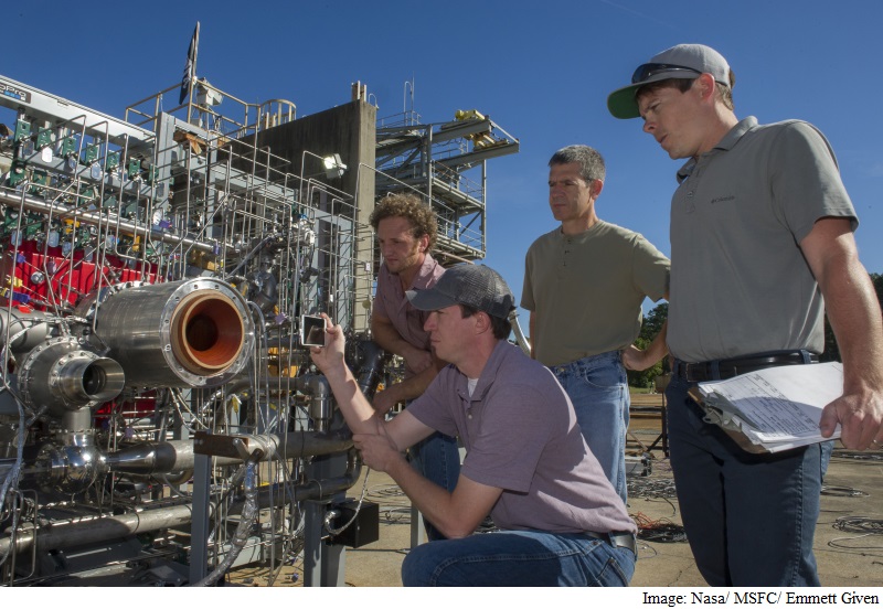 nasa_3d_printed_breadboard_engine.jpg