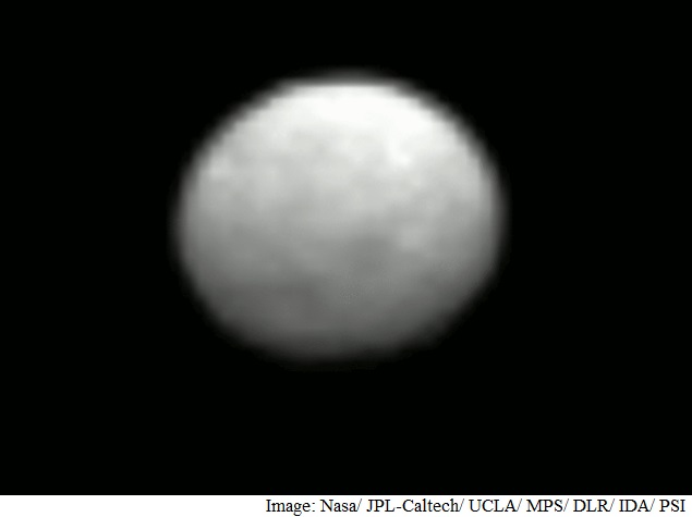 Nasa's Dawn Spacecraft Takes Photos of Ceres En Route to Dwarf Planet