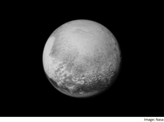 Nasa Counts Down to Nail-Biter Pluto Flyby on Tuesday