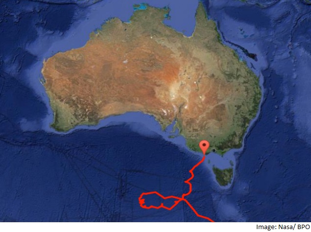 Nasa's Super Pressure Balloon Springs Leak, Lands in Australia