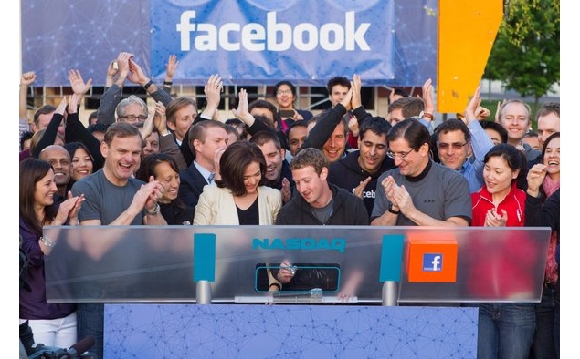 Facebook hits new low as IPO lock-up ends