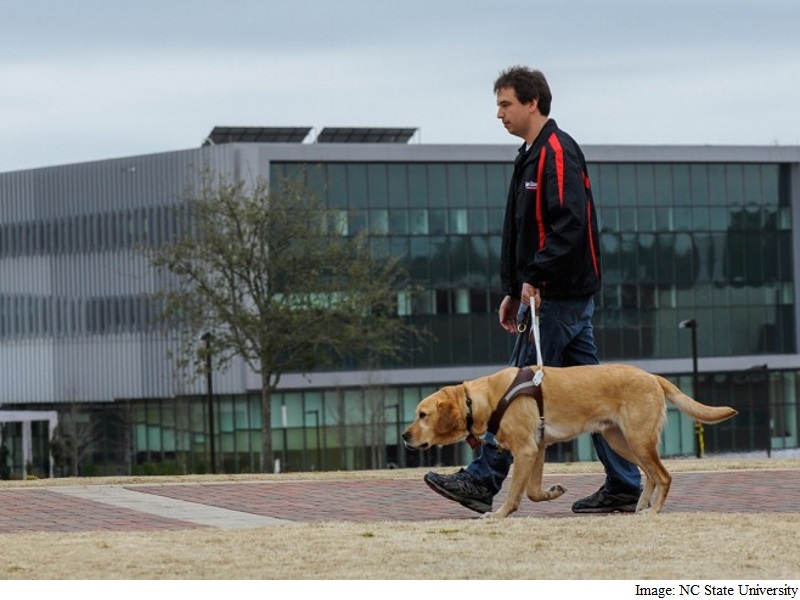 New Tracker to Monitor Health of Guide Dogs