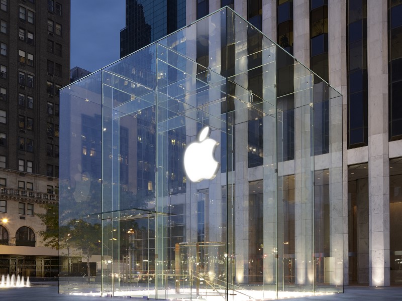 Death at Apple Headquarters Was Suicide, Say Authorities