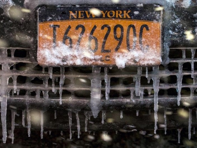 New York Taxi Lenders Face Risks After Uber Suit Dismissed
