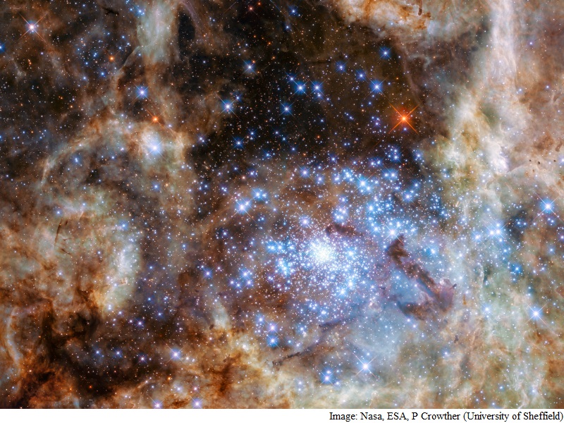 Hubble Space Telescope Finds 9 New Monster Stars
