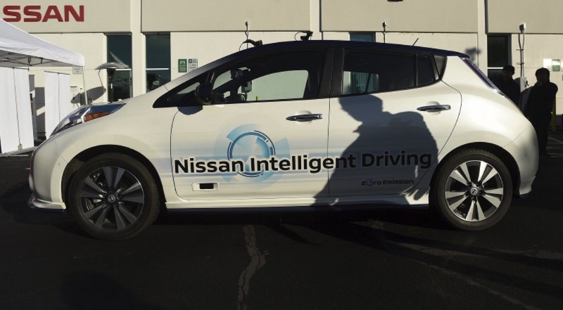 Renault-Nissan to Introduce 10 Self-Driving Vehicles by 2020