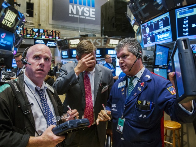 Bad Day for Geeks: Tech Disruptions Plague United Airlines, NYSE, WSJ