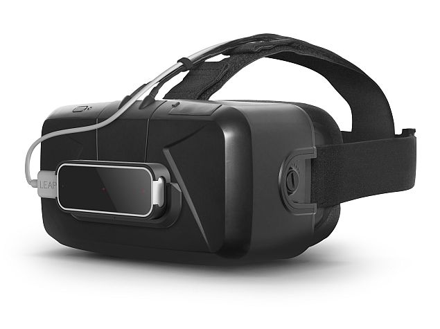 Leap Motion Brings Gesture Control Support to Oculus Rift VR Headset