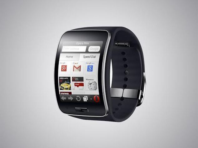 Web Browsing on Your Wrist: Is This What a Smartwatch Is For?