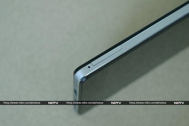 oppo_r1_bottomcorner_ndtv.jpg