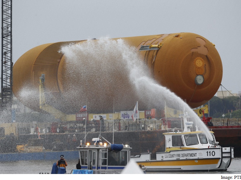 'ET Comes Home' for Nasa Fuel Tank's Ride to LA Site
