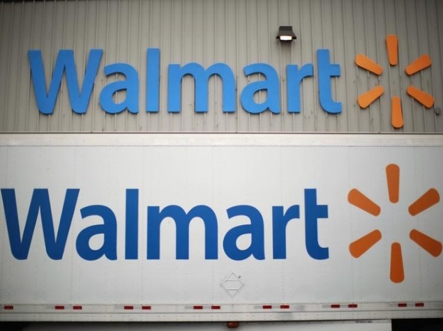 Wal-Mart Eyes Amazon in Potentially Costly E-Commerce Battle