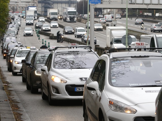 UberPOP Launches in 3 More French Cities, Angers Cab Drivers