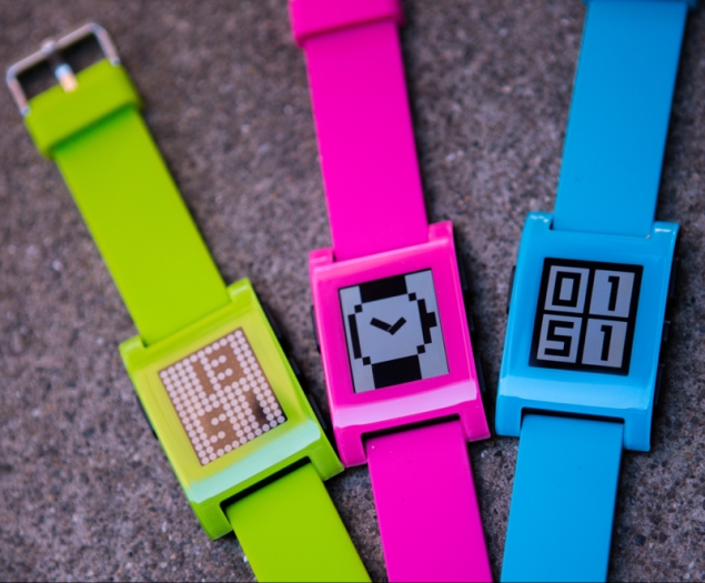 Pebble Smartwatch Now Available in Three New Limited Edition Colours