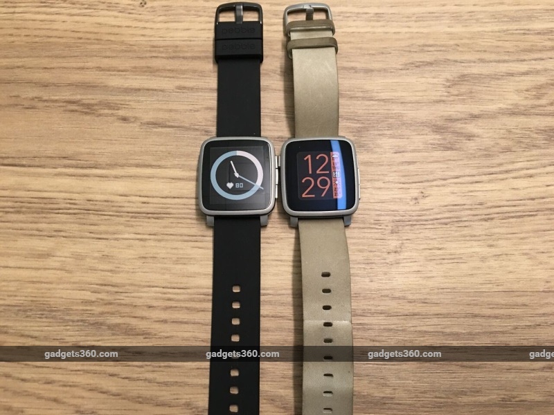 pebble_time2_and_time.jpg