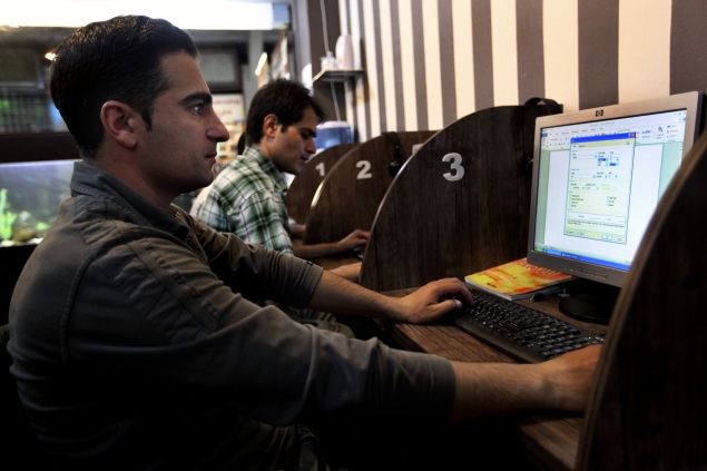 Broadband Adoption Rising, But Internet Speeds Still Slow in India: Akamai