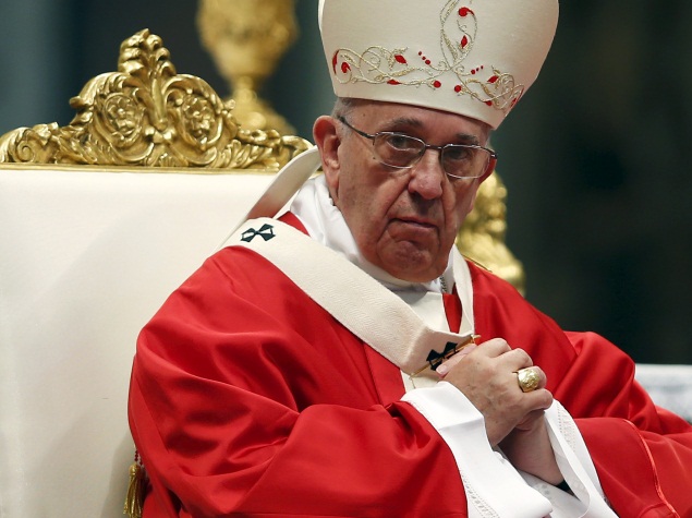 Pope Tackles Obstacle Course in Paraguay Video Game