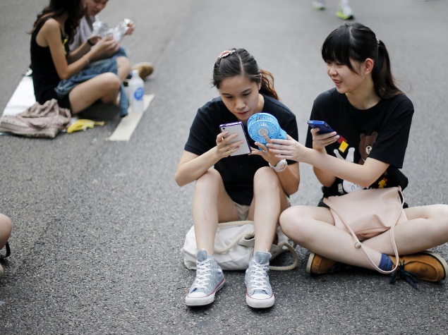 China Unveils 'Internet Plus' Plan to Fuel Growth