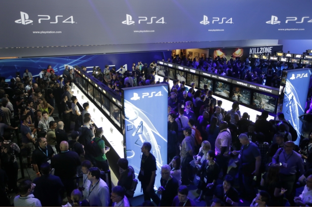 PlayStation 4 launch date revealed for US, Canada, Europe, Australia and Latin America